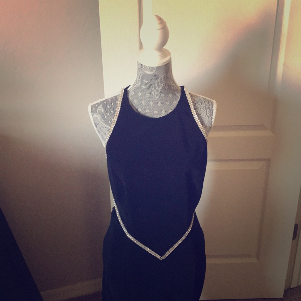 Black prom dress